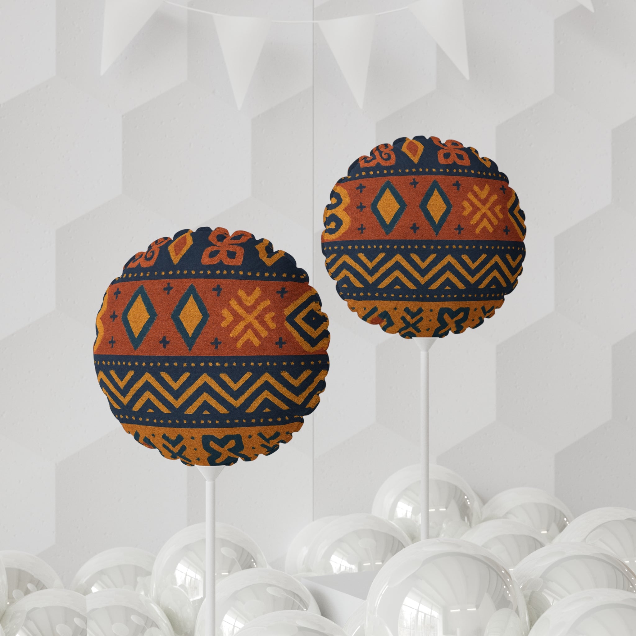 11" (Round) Decorative Balloon — Cloth Pattern